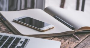 – Mastering the Art of Tech: Strategies for Success in a Digital World