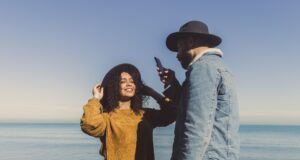 Význam lásky ve společnosti: Jak láska formuje vztahy a životy lidí