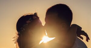 – Jak najít lásku, která nekončí: Průvodce pro šťastný vztah