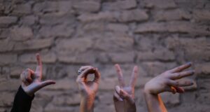 Proč je důležité komunikovat ve vztahu: Šťastná láska začíná slovy