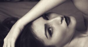 Výběr správné péče pro vaše vlasy: Jak dosáhnout zdravé a lesklé hřívy