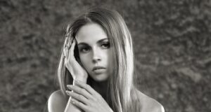 Krása zevnitř ven: Jak si udržet zdravou pleť a tělo