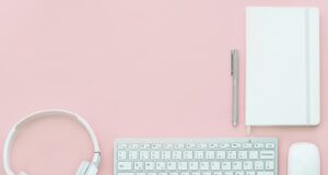 – Exploring the Latest Tech Trends: What’s Hot in the Industry